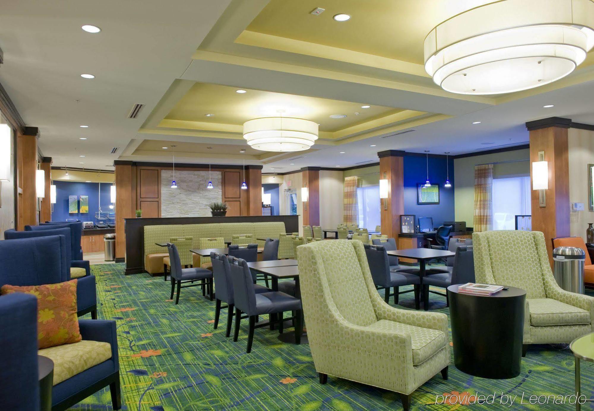 Fairfield Inn & Suites Columbus Restaurang bild