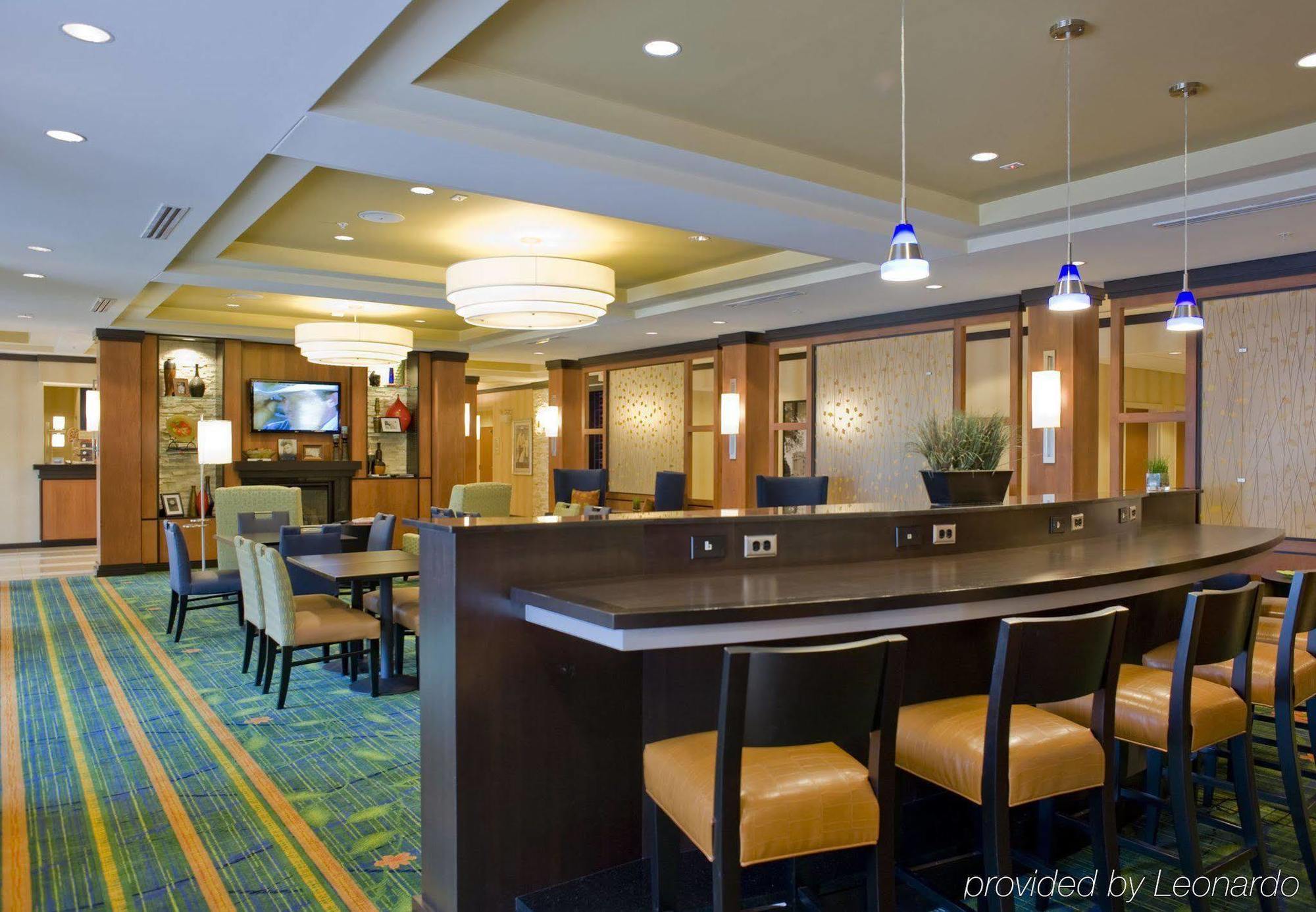Fairfield Inn & Suites Columbus Exteriör bild