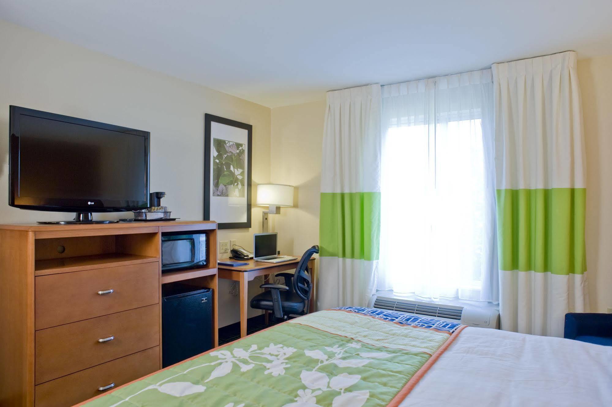 Fairfield Inn & Suites Columbus Exteriör bild